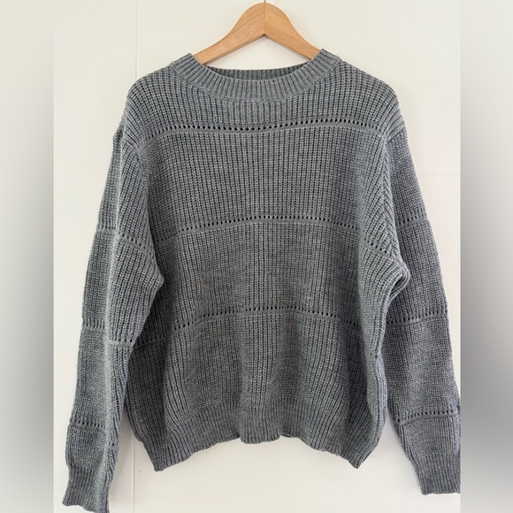 SHEIN Sweaters - 🛍️$5 SALE - SHEIN Curve Crewneck Grey Sweater, size 2XL.